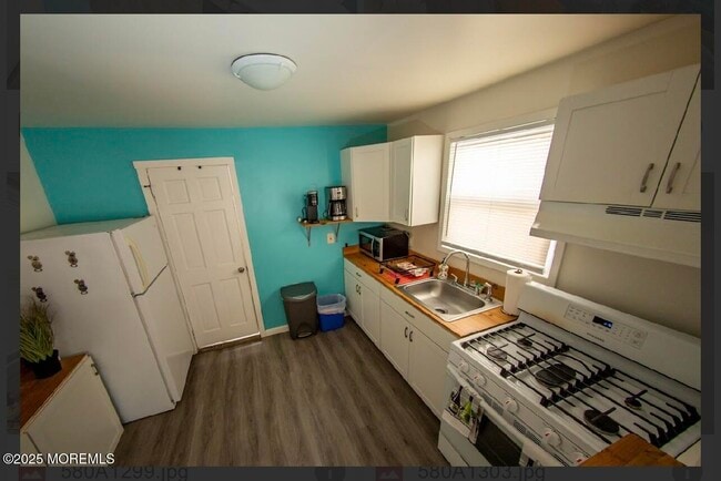 Building Photo - 46 Kearney Ave