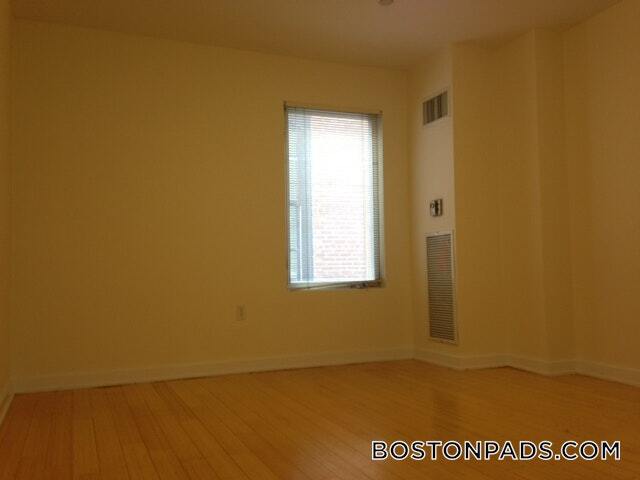 Building Photo - 40 Boylston St