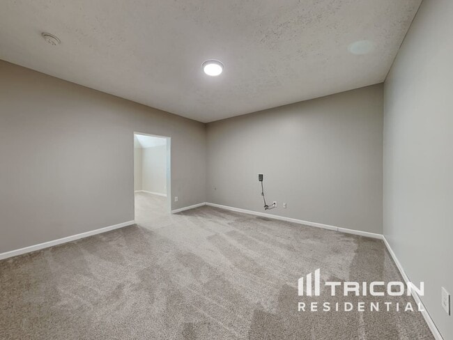 Building Photo - 1029 Matthews Way