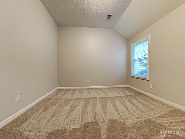 Building Photo - 3282 Newtons Crest Cir