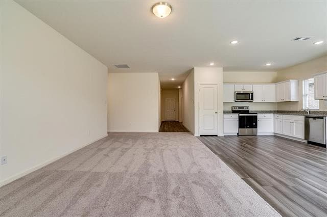 Building Photo - 778 Camden Dr