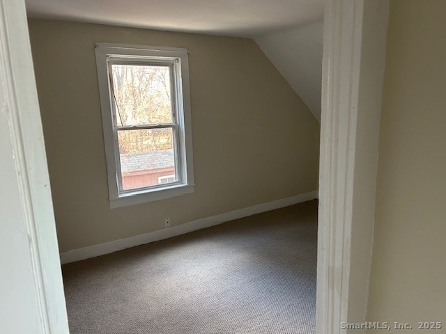 Building Photo - 90 Chapman St