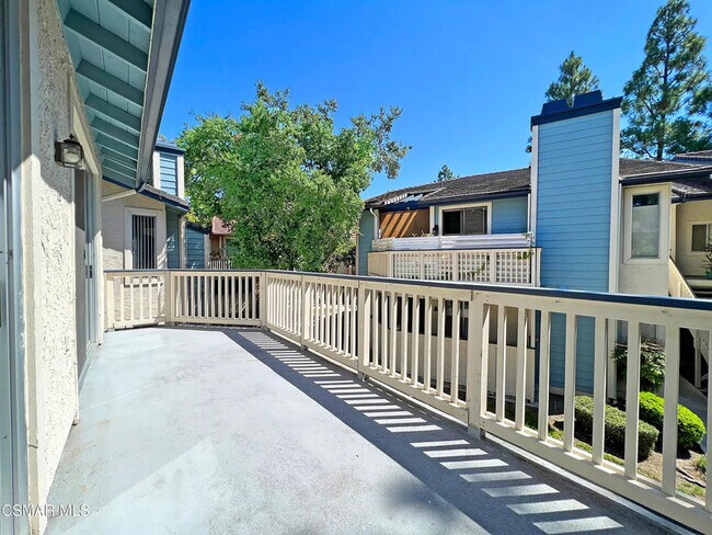 Building Photo - 2390 Pleasant Way