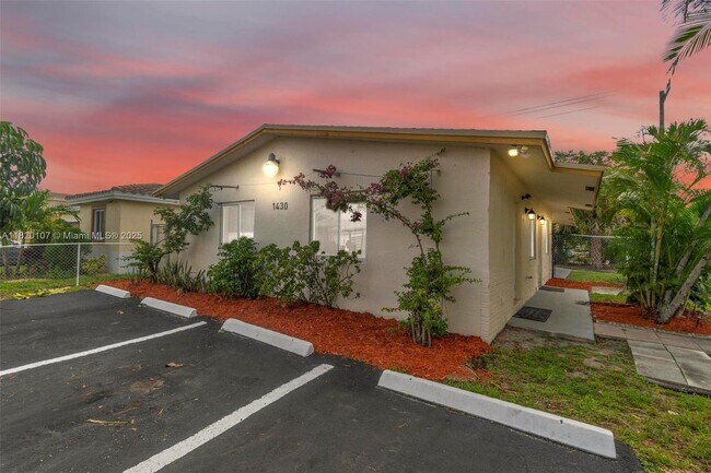 Building Photo - 1430 NW 27th Ave
