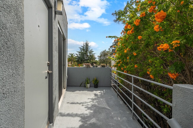 Private Patio - 1753 16th St