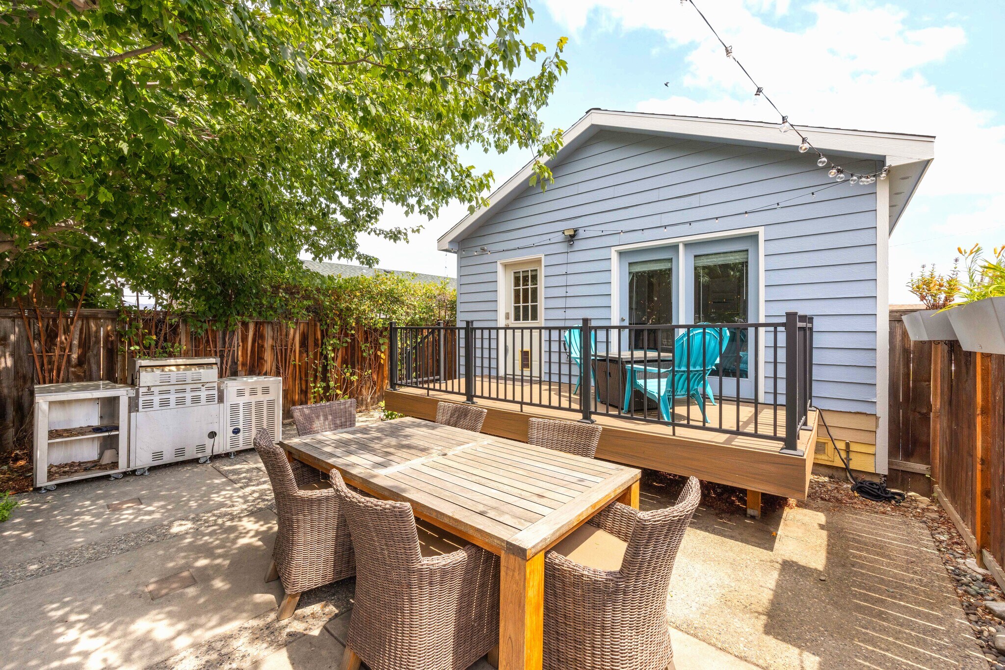 Building Photo - 244 N Emerson Ave