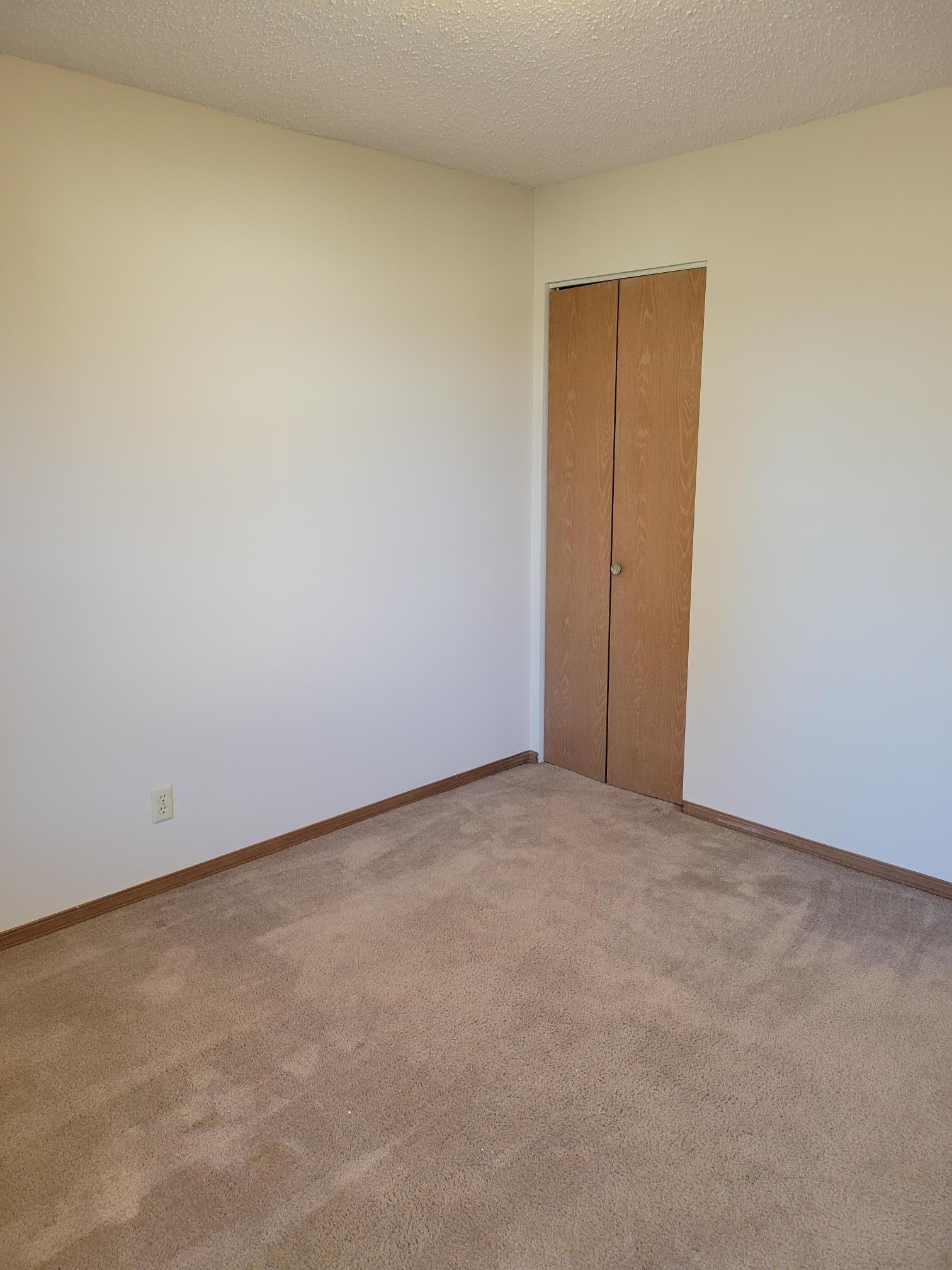 Building Photo - 3 Quail Hollow Ct