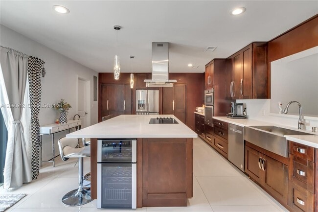 Building Photo - 6353 SW 29th St
