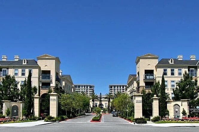 Building Photo - 2207 Watermarke Pl