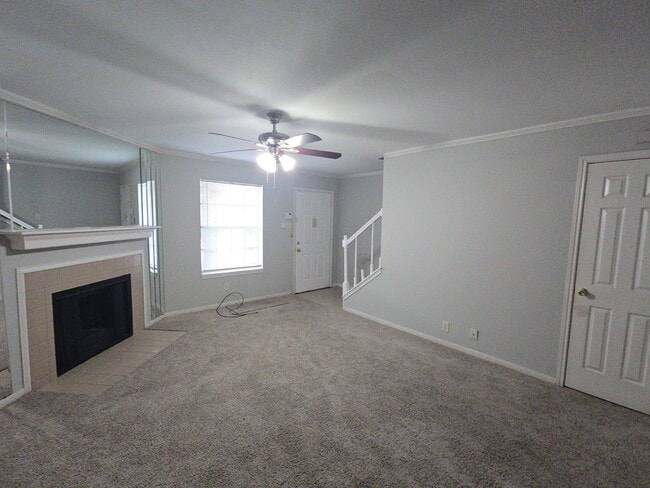 Building Photo - 14600 Fonmeadow Dr