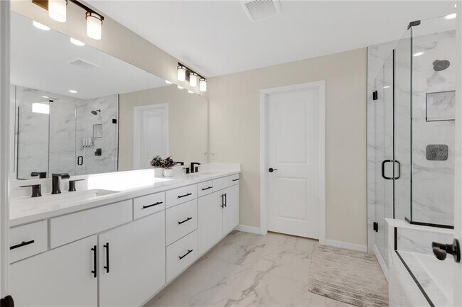 Building Photo - 6920 Rosy Sky Ave