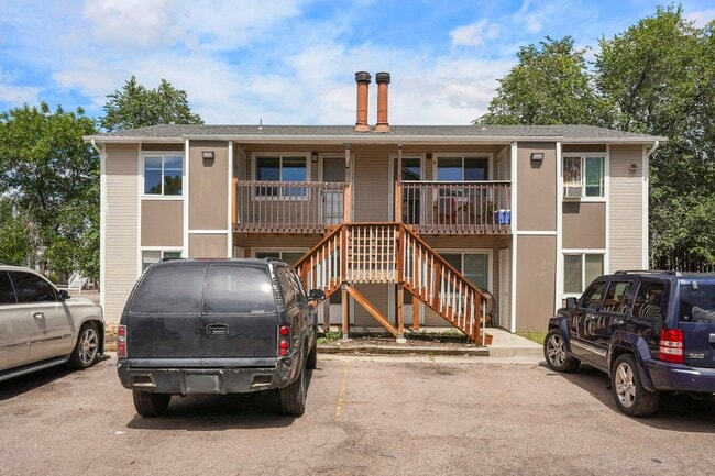 Building Photo - 1120 Mazatlan Cir
