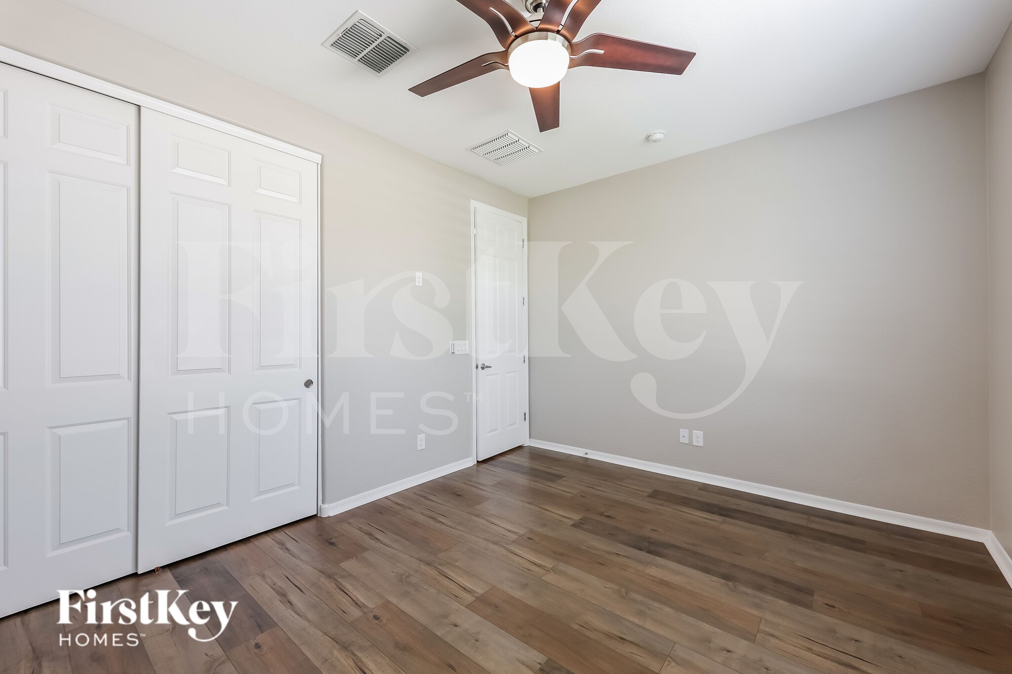 Building Photo - 4205 W Magdalena Ln