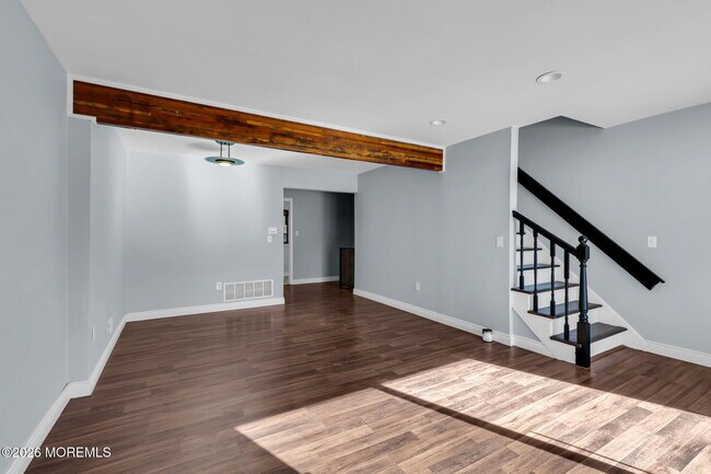 Building Photo - 54 Ellen Heath Dr