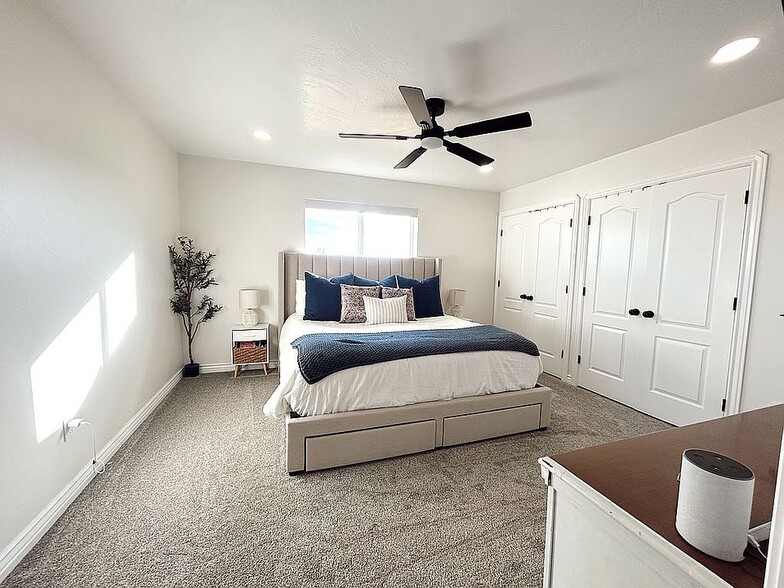 Building Photo - 627 W 2000 N