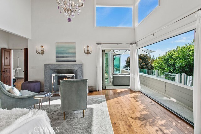 Building Photo - 1010 Emerald Bay