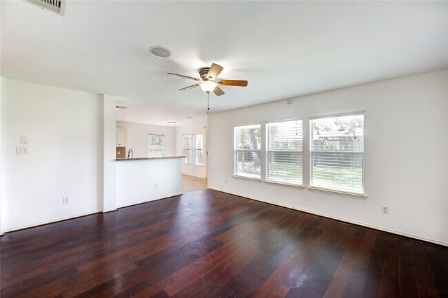 Building Photo - 2115 Sherbrook Park Ln