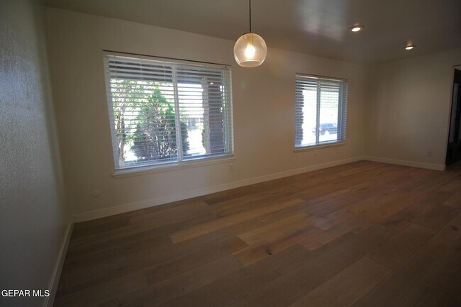 Building Photo - 19014 Armington Dr
