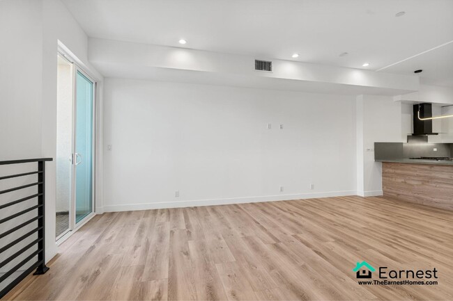 Building Photo - 3 + 3.5 Modern Mar Vista Gem with Rooftop ...