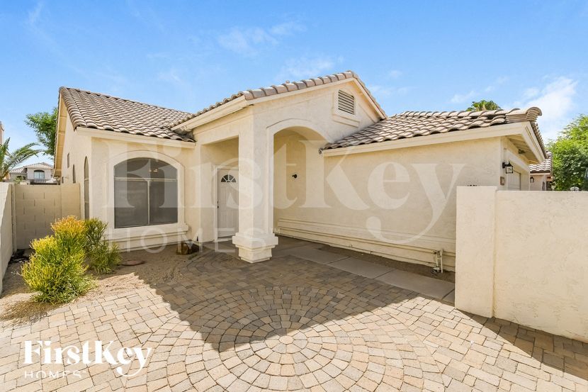 Building Photo - 13681 N 82nd Ave