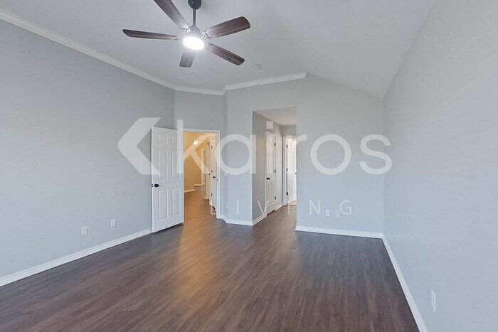 Building Photo - 11637 SW 10th St