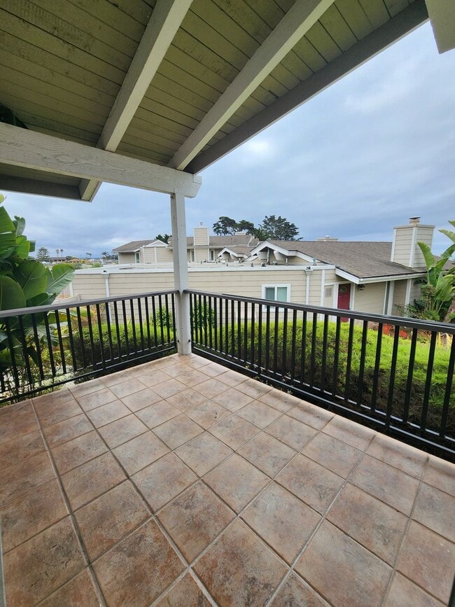 Building Photo - Adorable Shell Beach Home in Gorgeous Ocean View Community- Tons of Amenities!