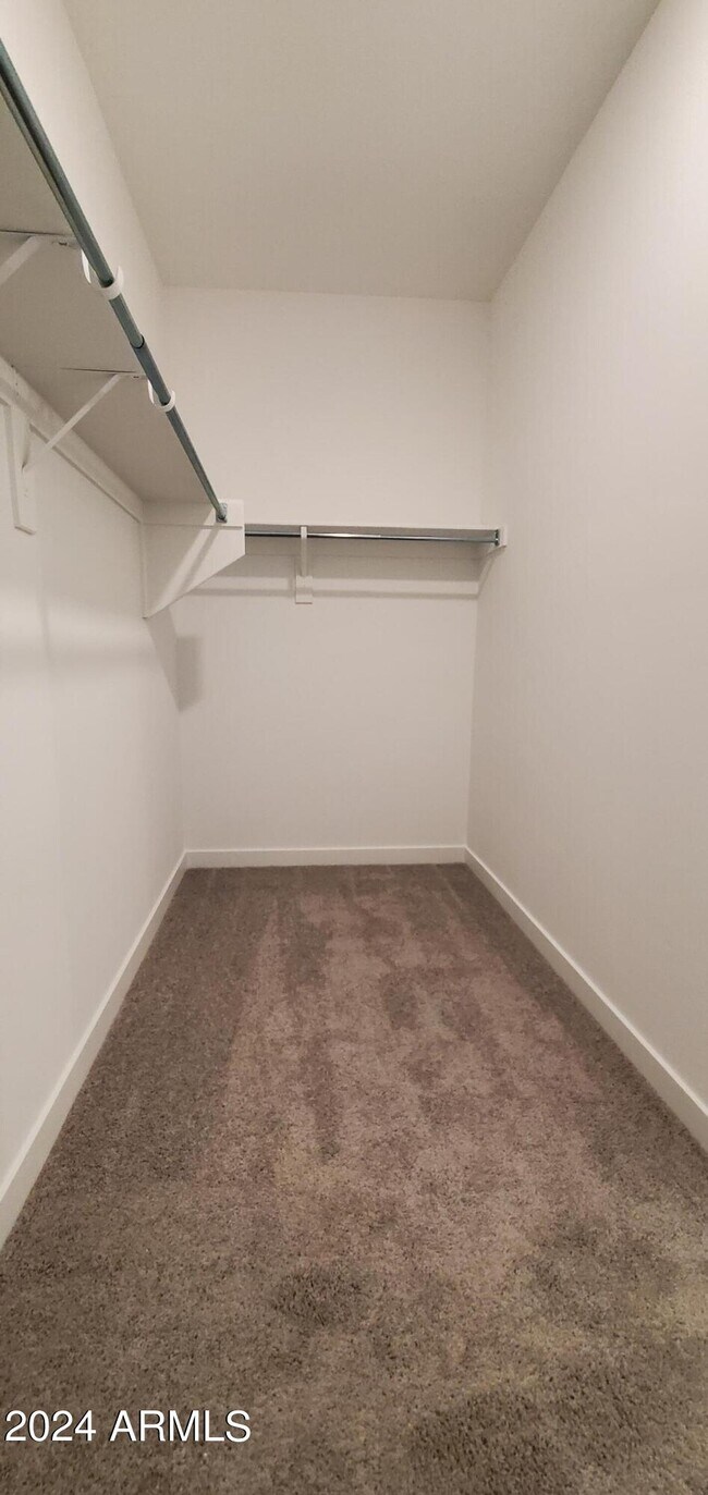 Building Photo - 7812 N 79th Dr