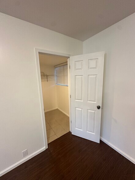 Storage room - 19921 Forest Park Dr NE