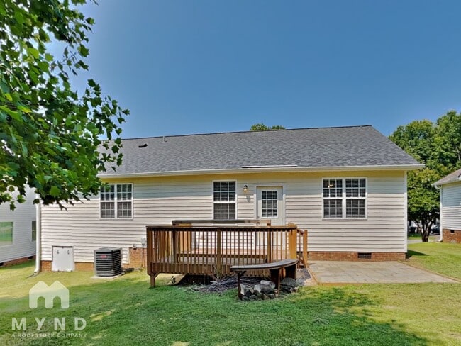 Building Photo - 1248 Grovewood Dr