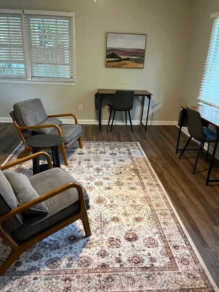 Building Photo - 3169 Bluebird Ln