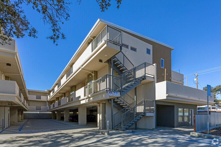 Ramona Gardens 1176 Ramona Ave Grover Beach CA 93433 Apartment Finder