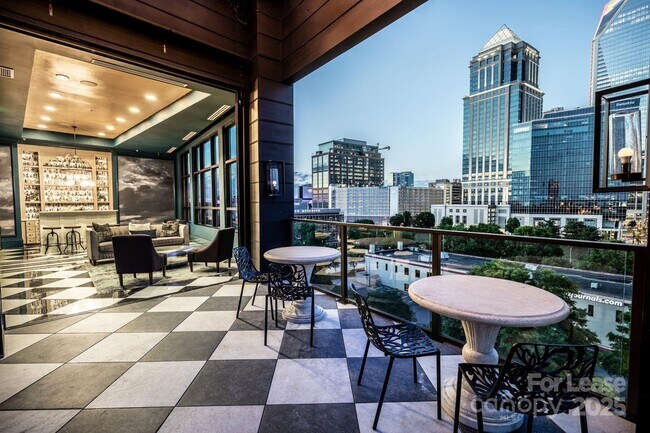 Primary Photo - 101 W Morehead St