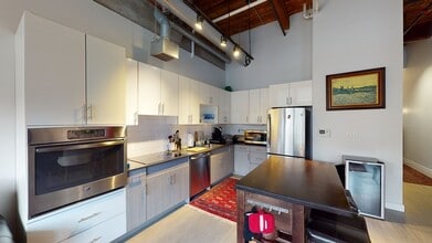 Building Photo - 15 Richdale Ave