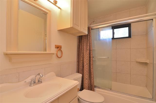 Building Photo - 4524 Sherwood Dr