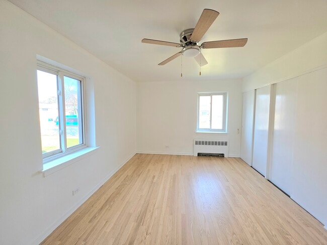 Building Photo - 1100 N Harlem Ave