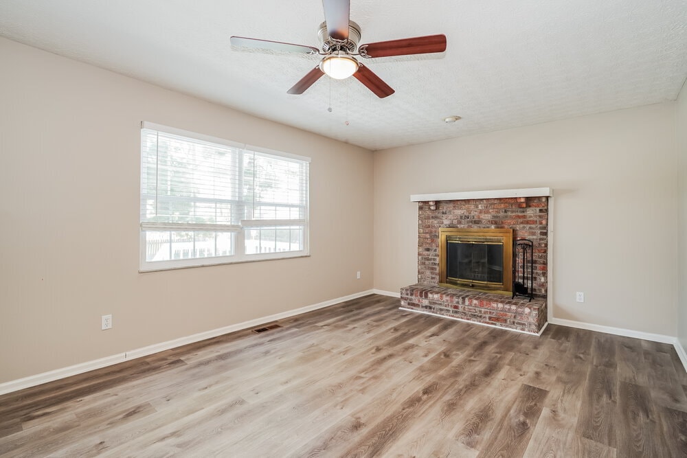 Building Photo - 6955 Pine Bark Ln