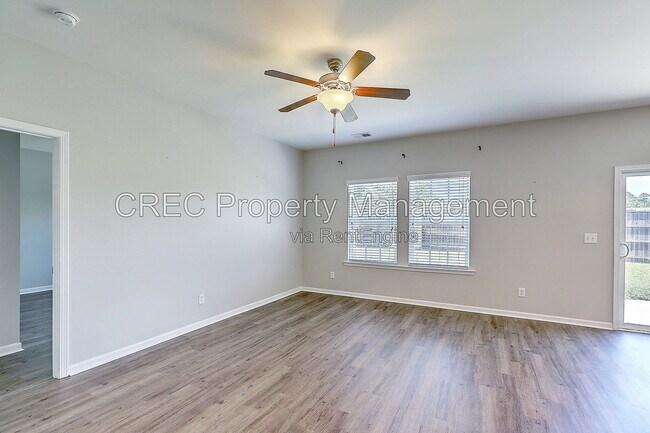 Building Photo - 9657 Spencer Woods Rd