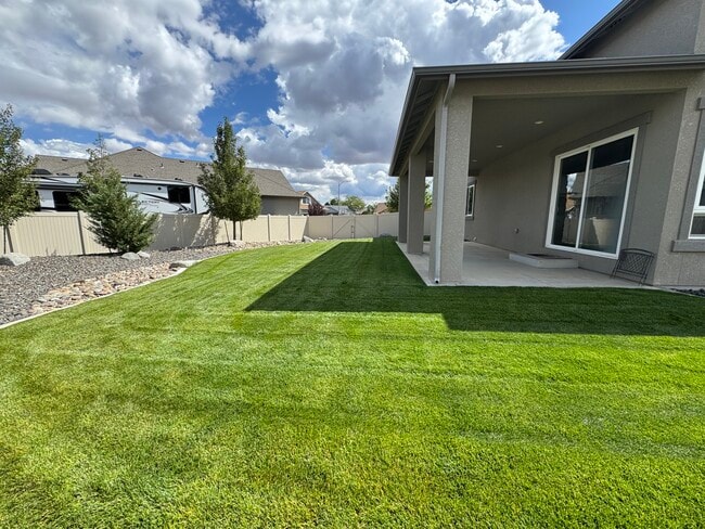 Building Photo - 1026 Sun Crest Ct