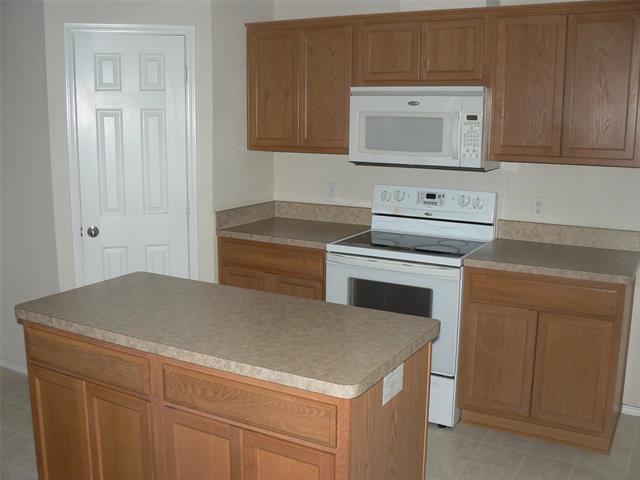 Building Photo - 1619 Northview Dr