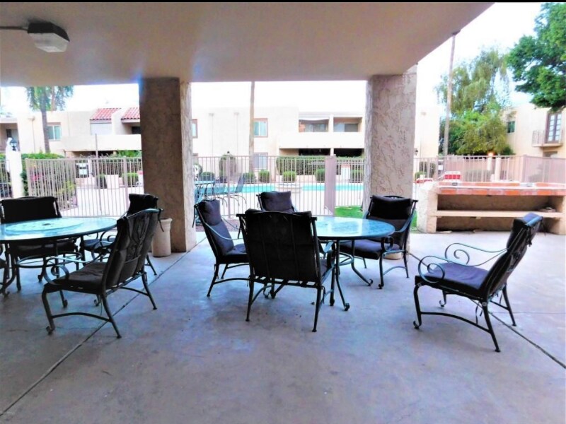 Building Photo - 3313 N 68th St