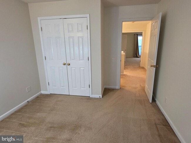 Building Photo - 43855 Chadwick Terrace