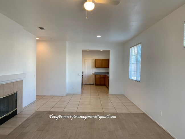 Building Photo - 13237 Kootenay St