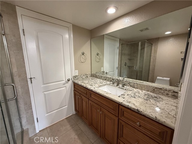 Building Photo - 2063 Charle St