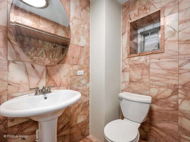 Building Photo - 1244 W Race Ave