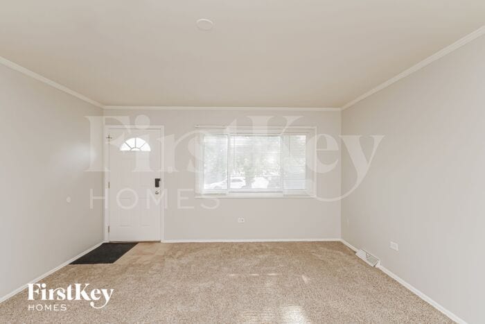 Building Photo - 14535 Kedvale Ave