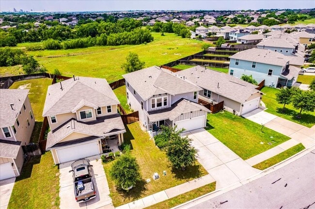 Building Photo - 190 Sandy Path