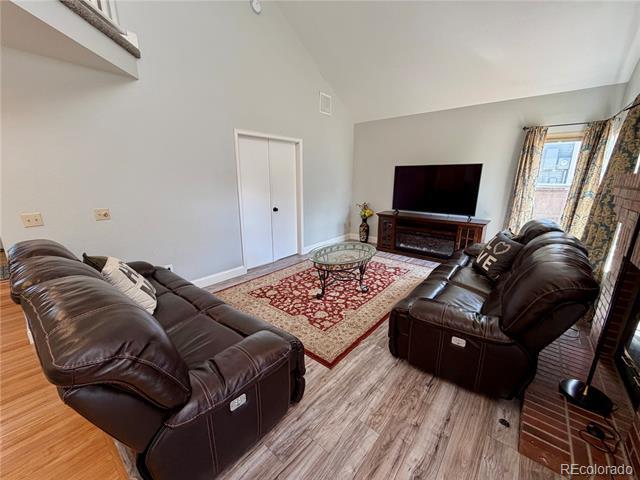 Building Photo - 9853 Salford Ln