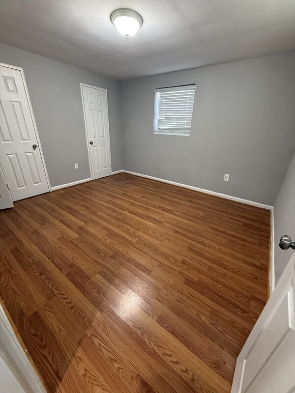 Building Photo - 4132 Longshore Ave