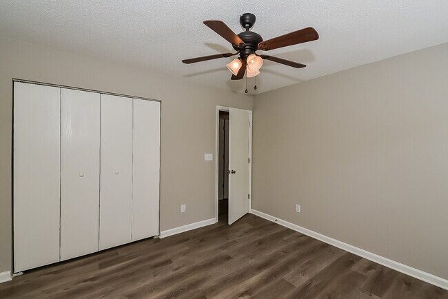 Building Photo - 314 Amhurst Pkwy