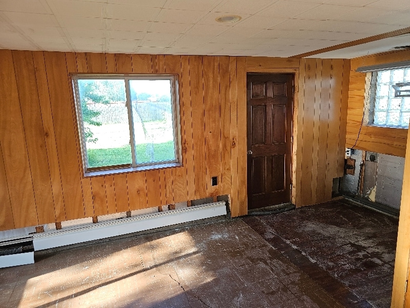 Building Photo - 19 Lloyd Dr